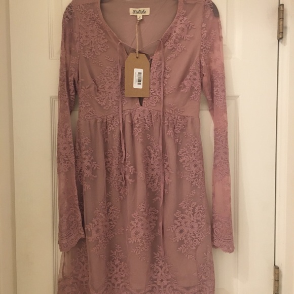 Dress - Picture 1 of 6